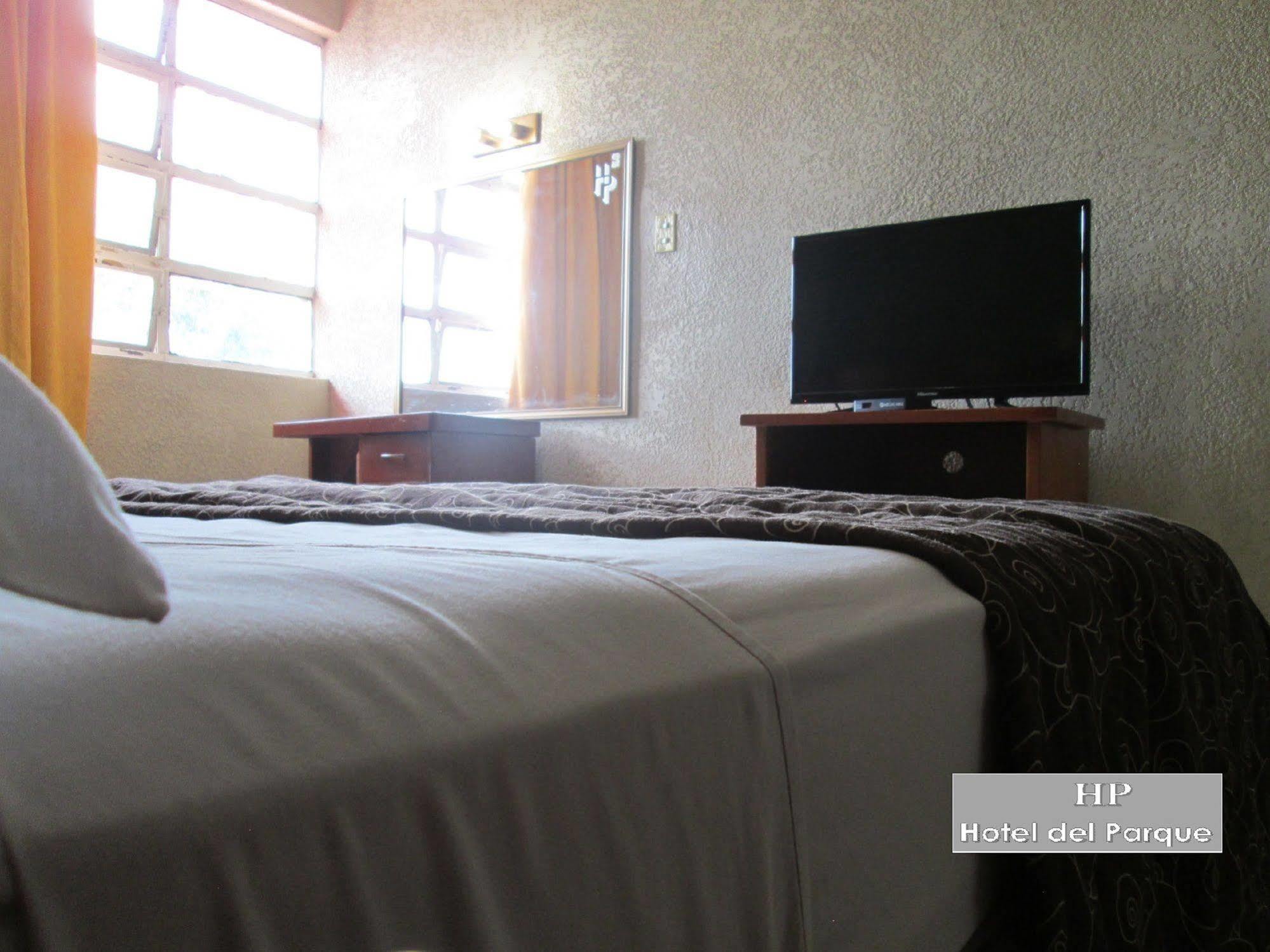 Hotel Del Parque Guadalajara Luaran gambar