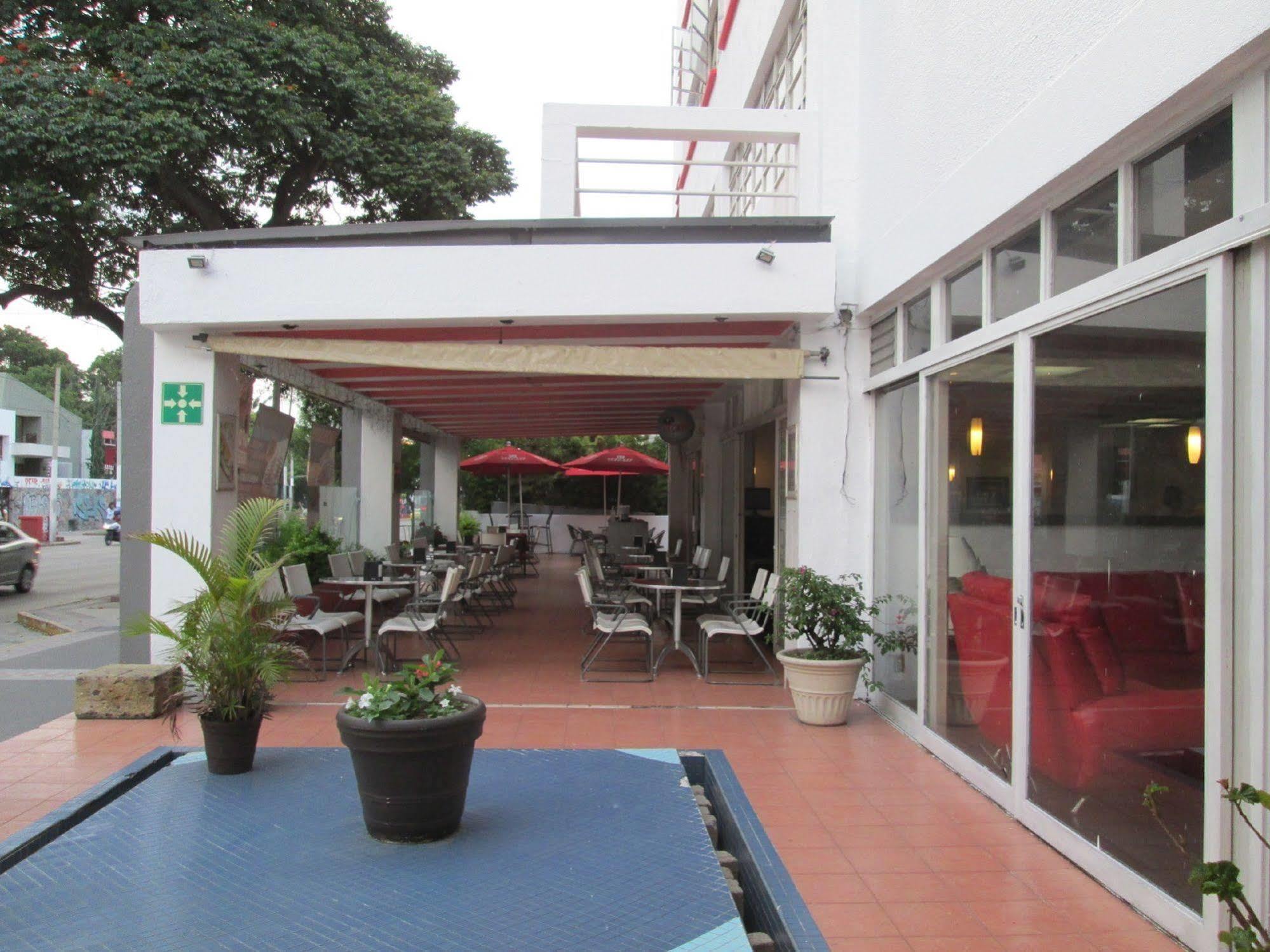 Hotel Del Parque Guadalajara Luaran gambar